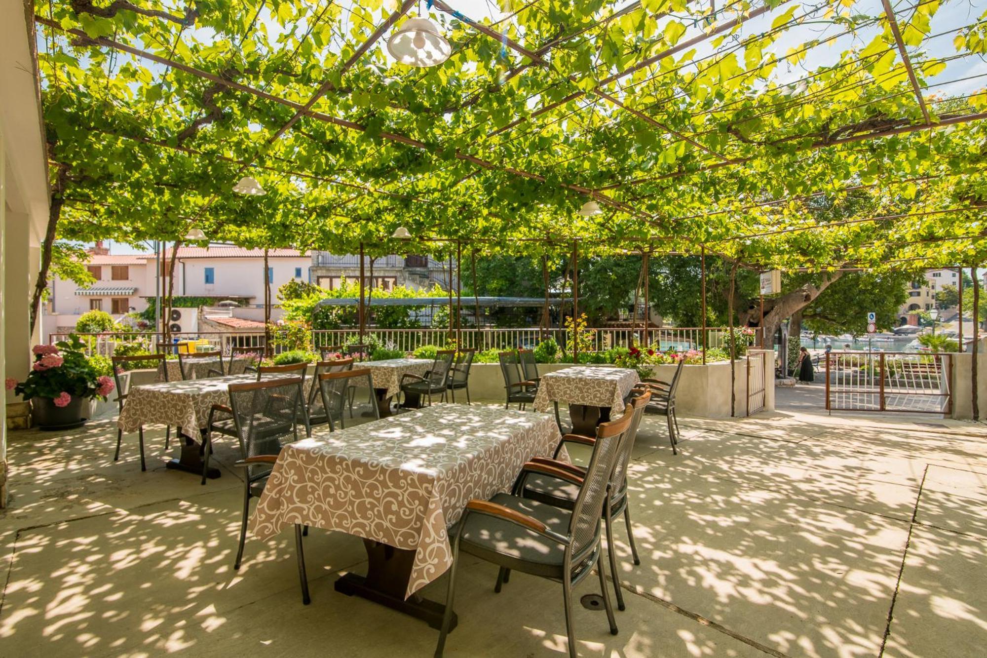 B&B Segulja Malinska Ngoại thất bức ảnh