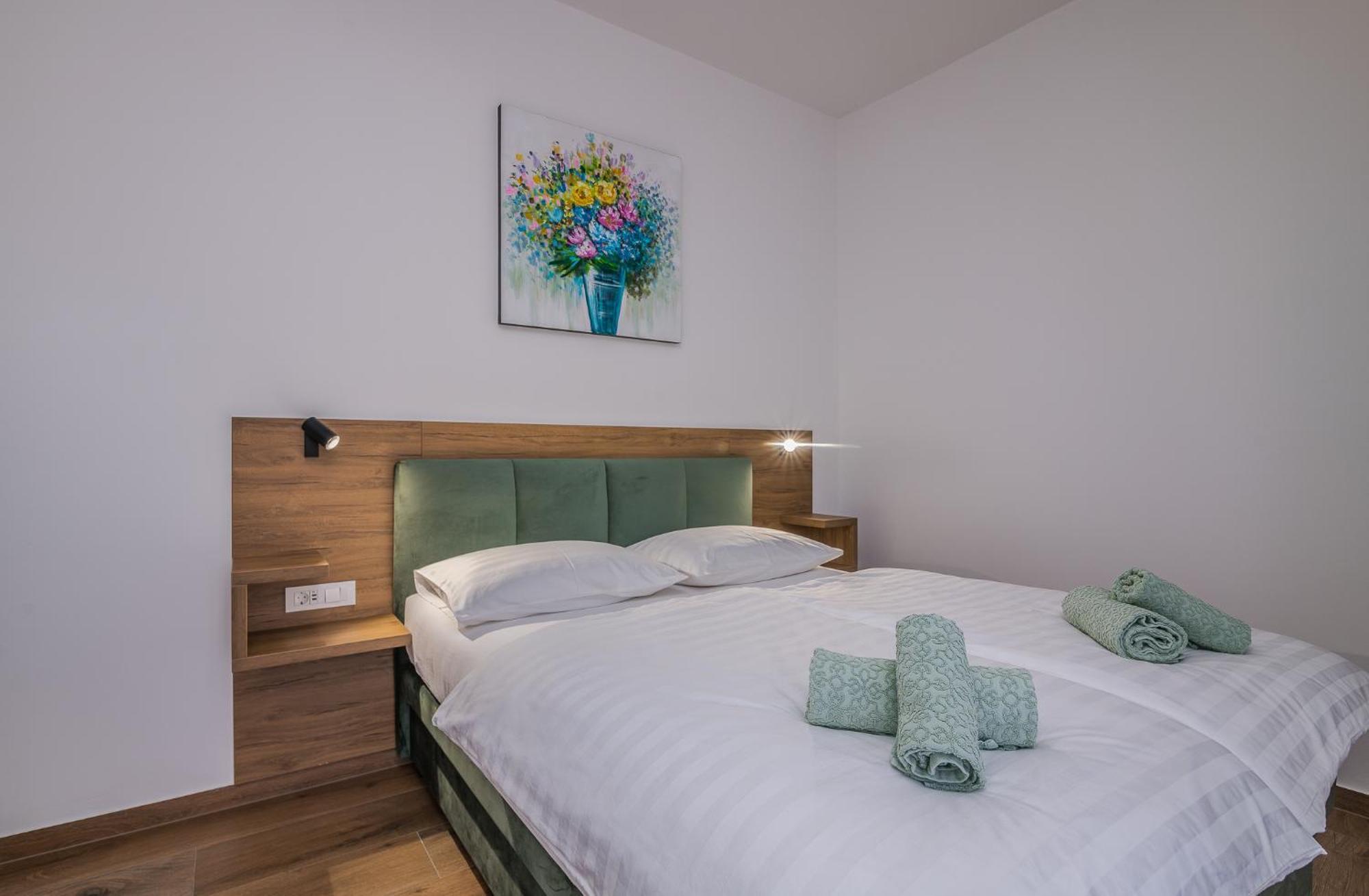B&B Segulja Malinska Ngoại thất bức ảnh